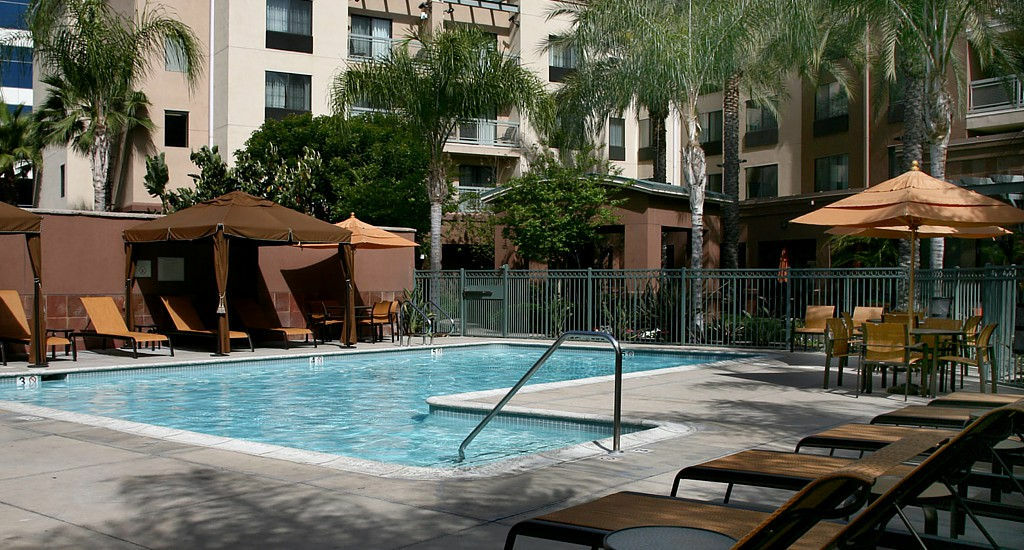 Courtyard Los Angeles Burbank Airport Eksteriør billede